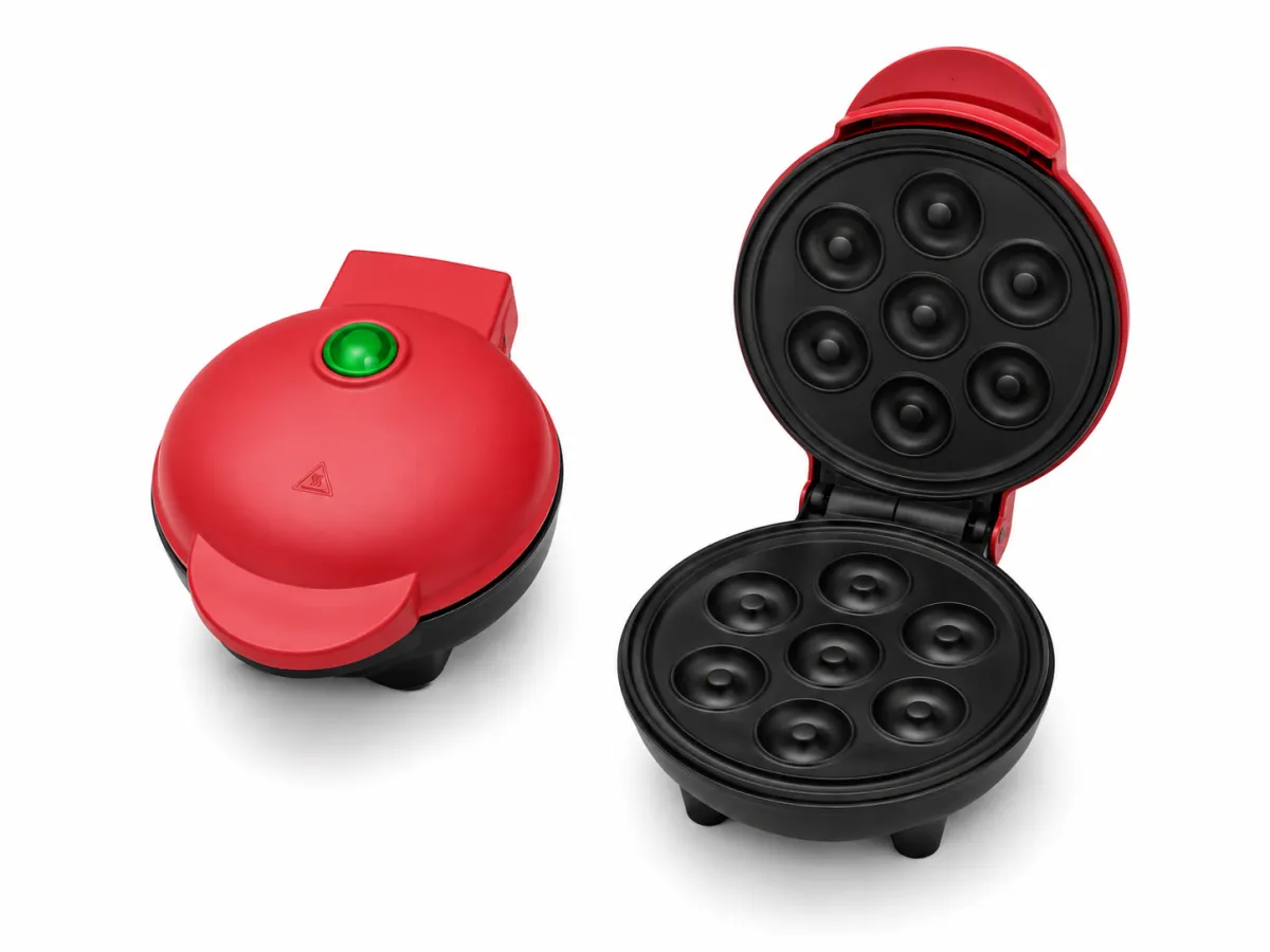 Mini Donut Maker - 7 Count Electric Donut Baker KDM0417