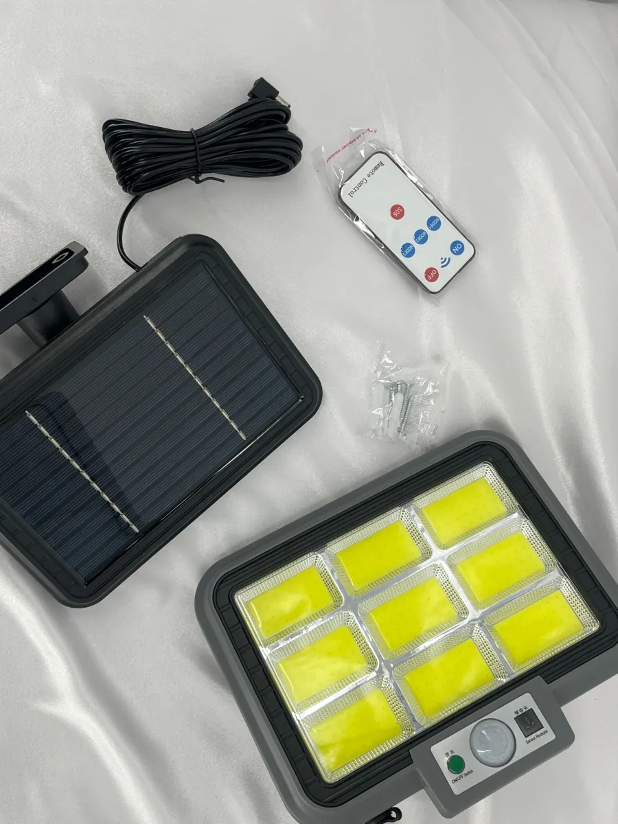 Solar Sensorlamp met 294 COB LED's - L090452