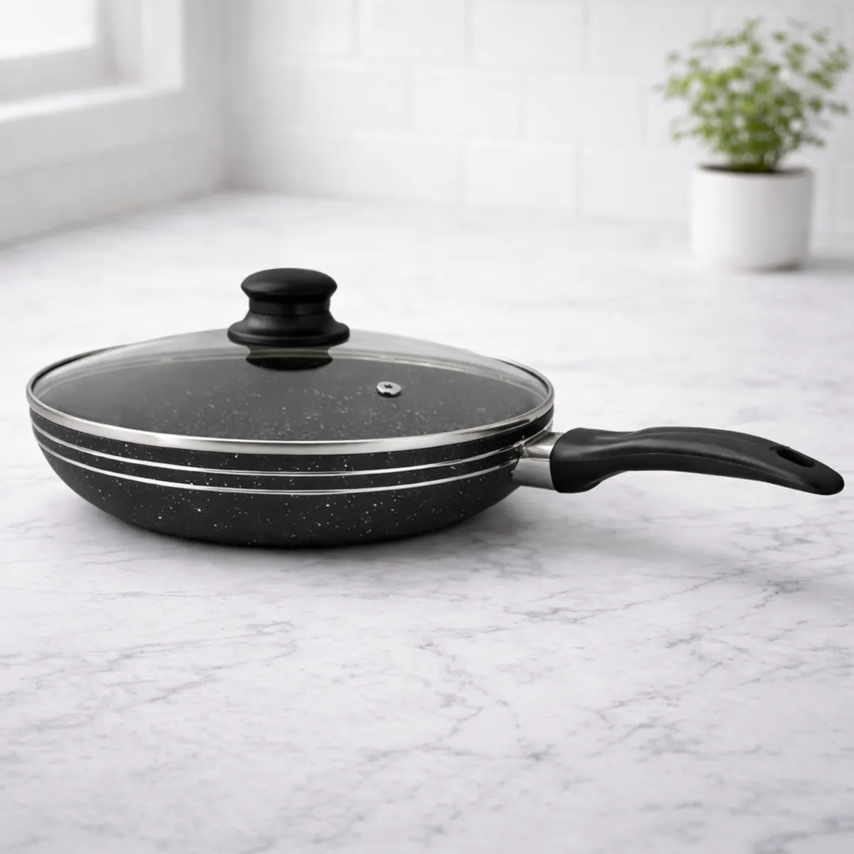 Non-Stick Frying Pan with Lid 26 Cm Marble coat Interior KB-8812