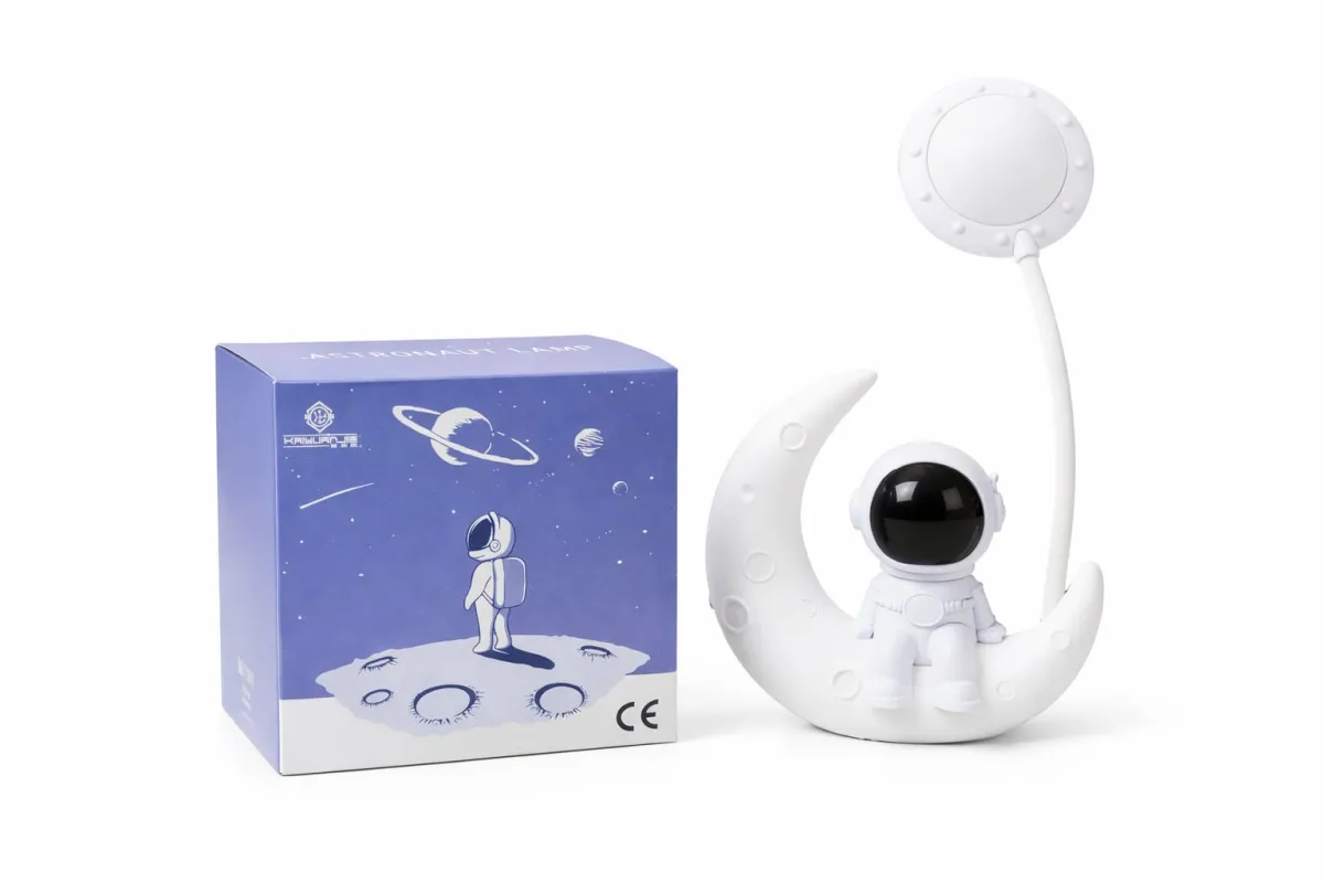 Astronaut on the Moon LED Desk Lamp - Creative Space Night Light KDM0301