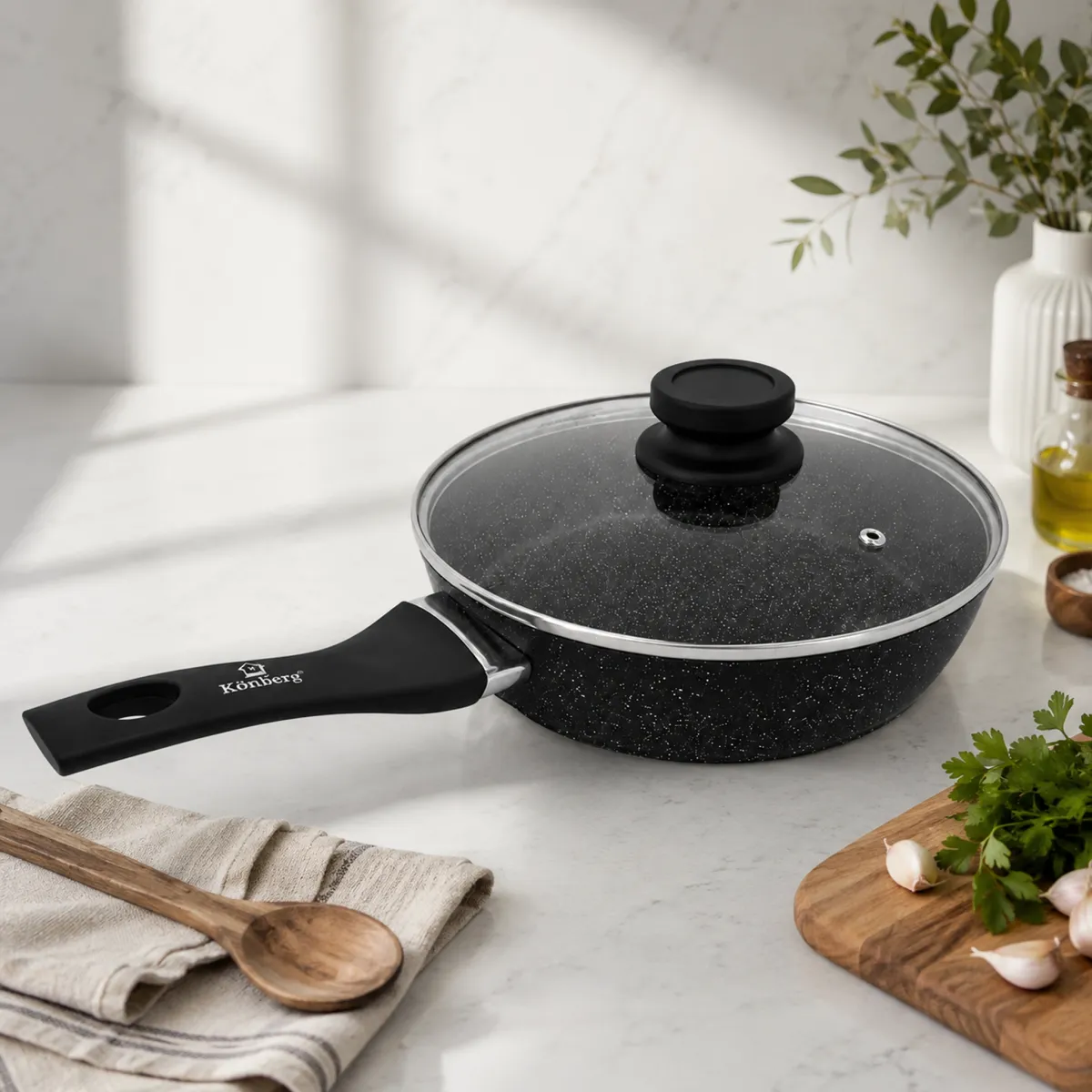 Frying Pan 22cm Non-Stick Marble Coated Forged Aluminum with Lid KB-8613