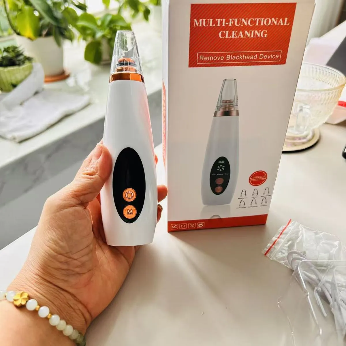 Multi-Functional Blackhead Remover & Facial Cleanser Device KDM0731
