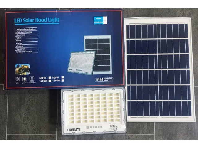 1200W Solar LED Floodlight with Remote Control - IP66 Garden, Driveway